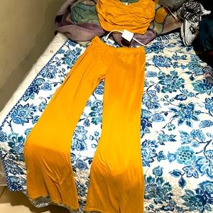 Bell bottom matching set crop top
